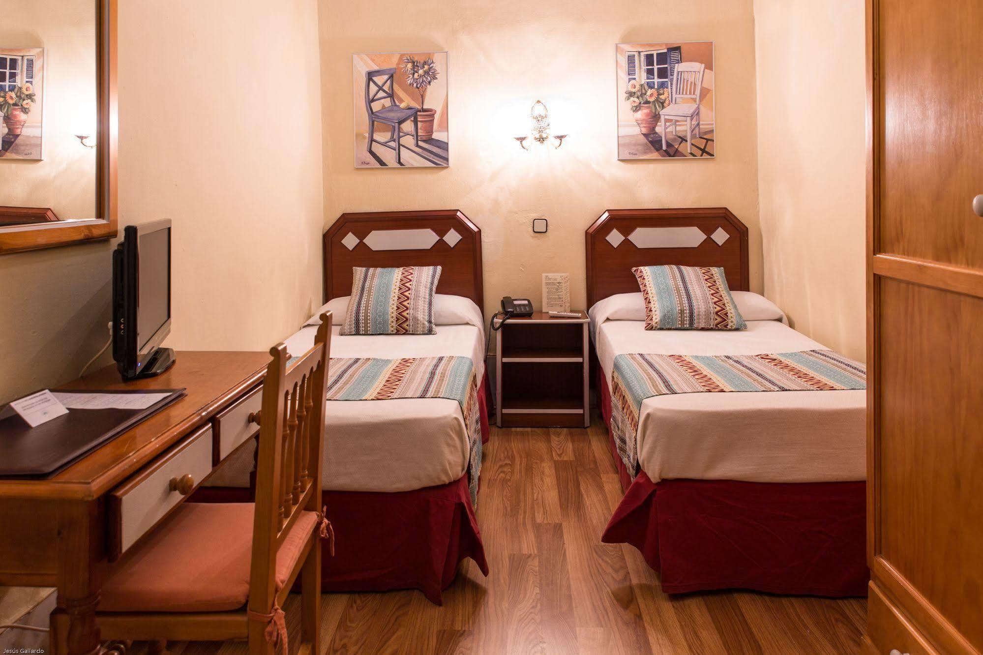 Bed & Breakfast Naranjo Σεβίλλη Εξωτερικό φωτογραφία